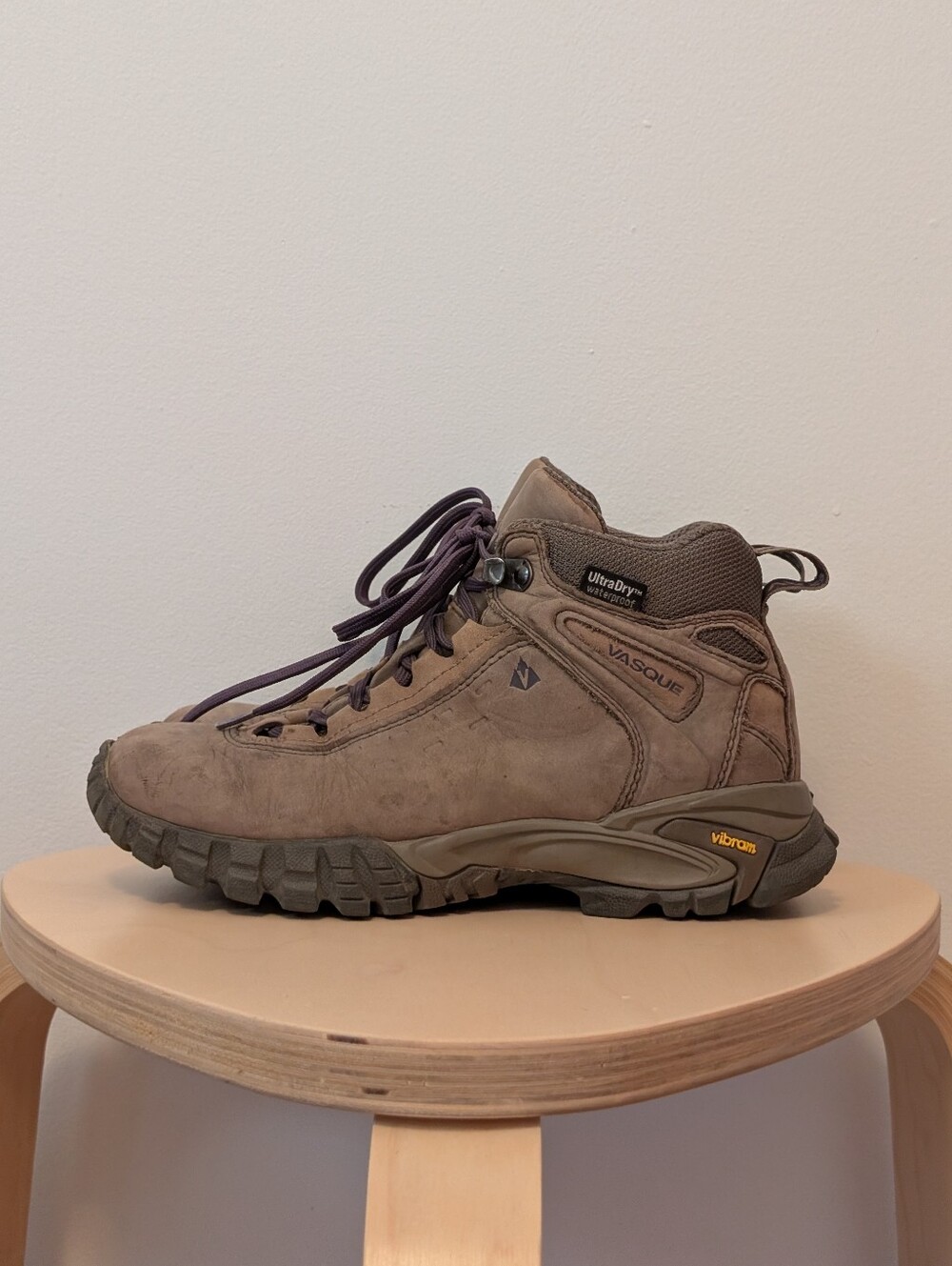 Vasque hiking boots - Talus UltraDry - size 6.5